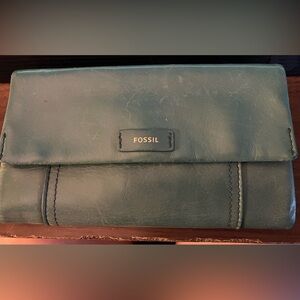 Fossil Turquoise Color Buffalo Leather Walket